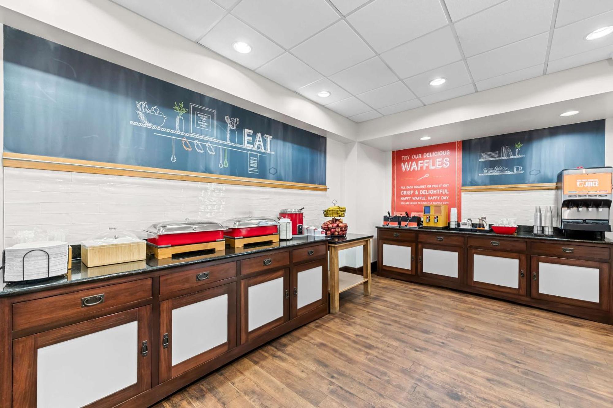Hampton Inn Chattanooga-North Exteriör bild